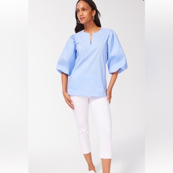 CHICO’S No Iron Stretch Blue Shadow Stripe Top Balloon Sleeves Size Medium NWT - Picture 2 of 9